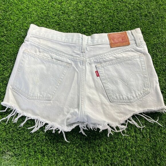 COPY - LEVIS 501 Cut Off Denim Shorts size 28 - Picture 4 of 8